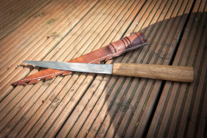 Kochmesser mit Scheide